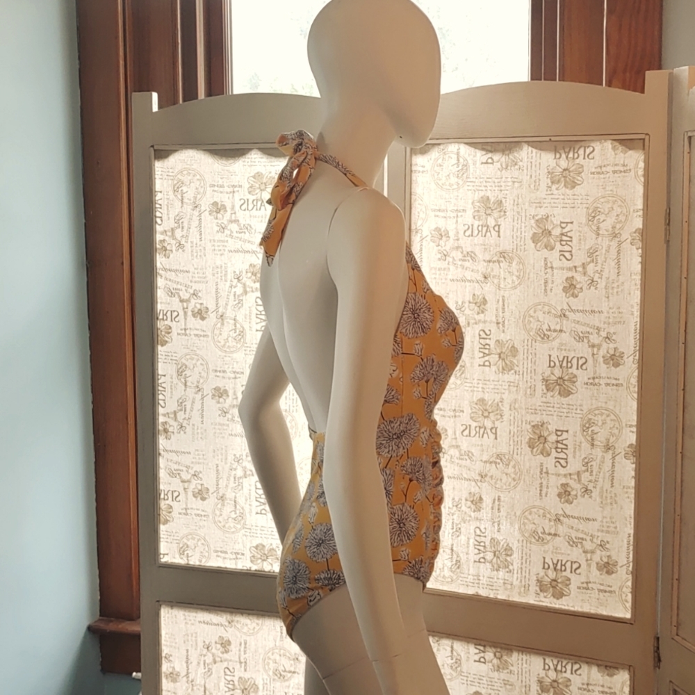 Cupshe Dandelion Love Print yellow Halter one piece swimsuit S - Picture 2 of 7